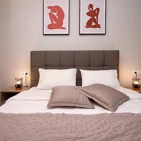 Egnatia Downtown, Urban Apartments B Tesalonika Bagian luar foto
