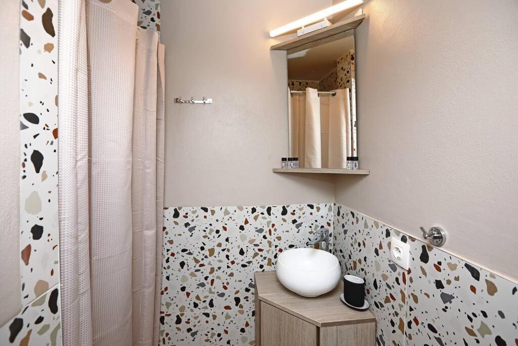 Egnatia Downtown, Urban Apartments B Tesalonika Bagian luar foto